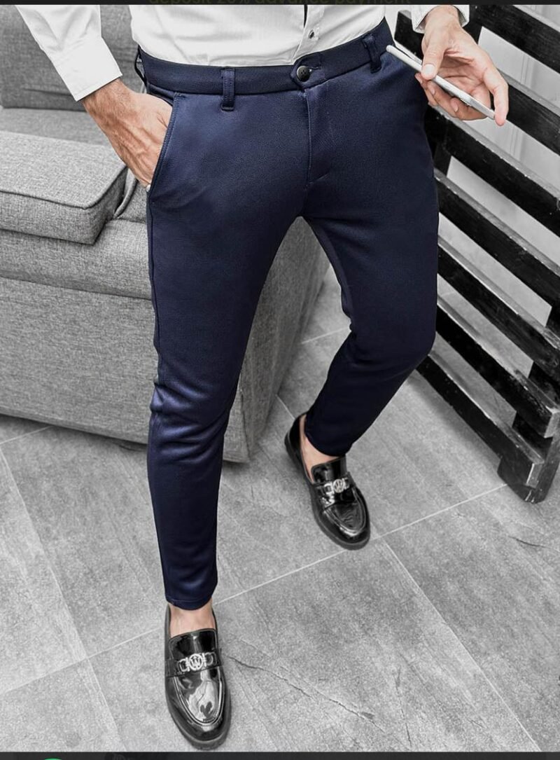 Cotton pant in Navy Blue