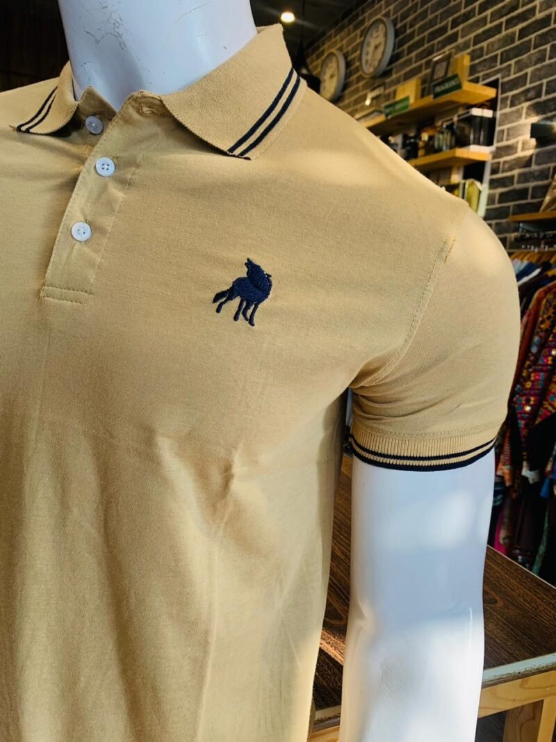 Polo T-shirt in Cream